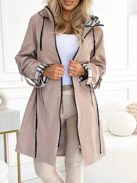 Claudia | Abrigo impermeable y cortavientos