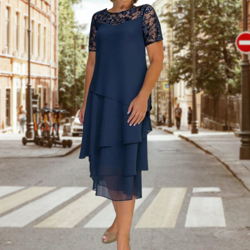 Milagros | Vestido midi de encaje con manga corta